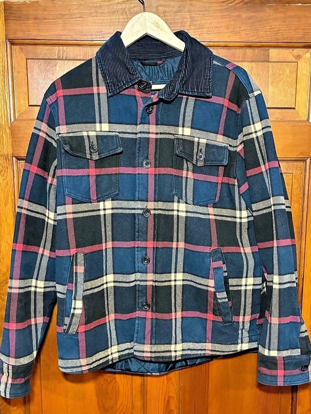 American Eagle Plaid Shirt Jacket in Blue & Red Size Medium